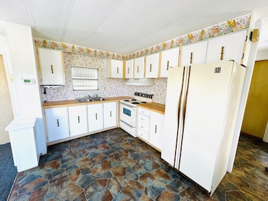 4279 Redfish Way unit 4C, Punta Gorda, FL 33980 - photo 5