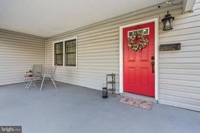 12707 Hoven Ln, Bowie, MD 20716 - photo 6
