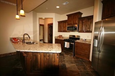 74 Ridgeview St unit A5, Brian Head, UT 84719 - photo 4