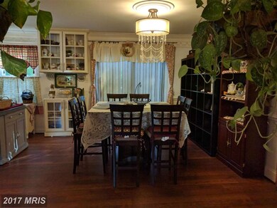 9075 Mcrae Ct, Manassas, VA 20110 - photo 4