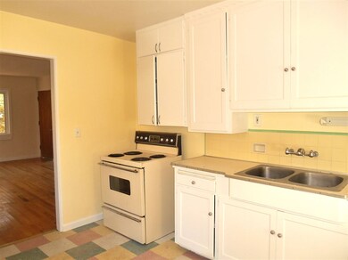 4507 Gleaves Ave, Dunsmuir, CA 96025 - photo 4