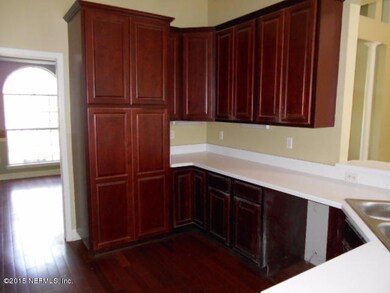 8426 Newton Rd, Jacksonville, FL 32216 - photo 7