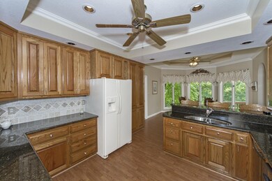 8 Kitchen