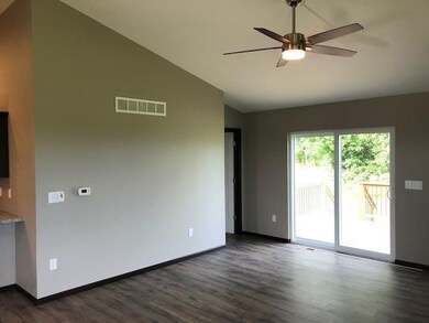 432 Dawson Dr, West Branch, IA 52358 - photo 7