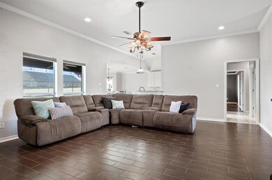 524 Woodland Park Dr, Boyd, TX 76023 - photo 6