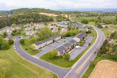 2445 Mosby Ct unit 14, Harrisonburg, VA 22801 - photo 3