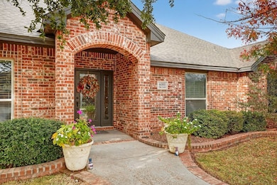 6000 Oak Creek Dr, Midland, TX 79707 - photo 4