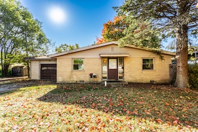 1929 E US Highway 40, Clayton, IN 46118 - photo 2