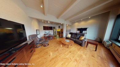 20-Bay-Street-Apartment-Staten-Island-NY