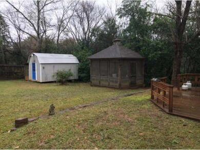 717 Bostwick St, Nacogdoches, TX 75965 - photo 5