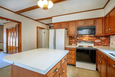 19 Jenkins St, Lewiston, ME 04240 - photo 5