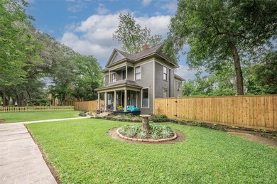 2104 3rd St, Bay City, TX 77414 - photo 2