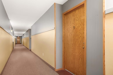 2210 Midland Grove Rd unit 306, Roseville, MN 55113 - photo 2