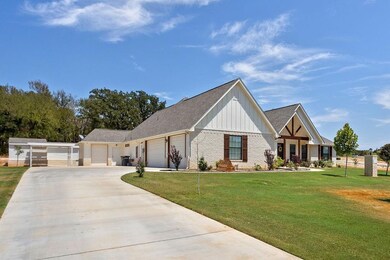 300 N Saddle Spur Ct, Weatherford, TX 76087 - photo 3