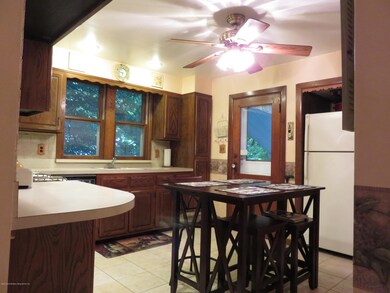 7584 Amboy Road 068