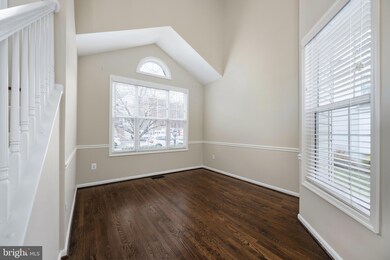 9129 Mineola Ct, Manassas, VA 20111 - photo 7