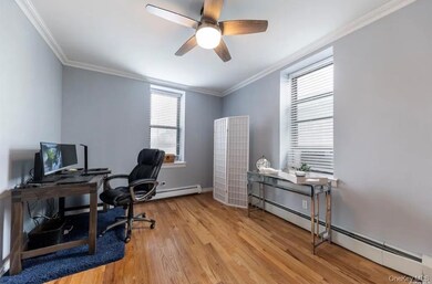 The Broadway unit 115, Long Beach, NY 11561 - photo 5