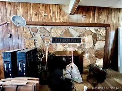 11206 D Hwy, Versailles, MO 65084 - photo 5