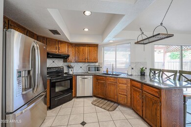 1307 S 30th St, Mesa, AZ 85204 - photo 4