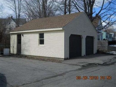 17 Elmwood Ave, Brockton, MA 02301 - photo 5