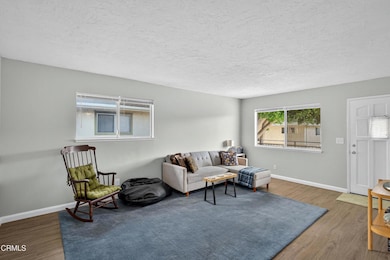 724 W Hemlock St, Port Hueneme, CA 93041 - photo 6