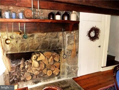 10 Delphi Rd, Schwenksville, PA 19473 - photo 2