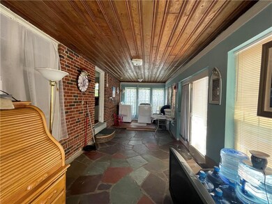 2252 W Greenleaf St, Allentown, PA 18104 - photo 7