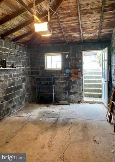 1418 N 13th St, Reading, PA 19604 - photo 7