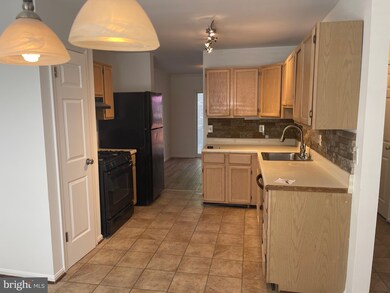 9324 Town Place Dr, Owings Mills, MD 21117 - photo 5