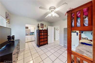 15073 La Mesa St, Sylmar, CA 91342 - photo 4