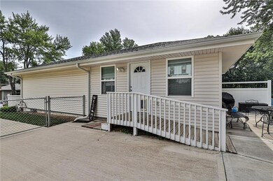 221 SW 19th St, Oak Grove, MO 64075 - photo 7