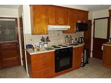 115 Dendron Rd, Wakefield, RI 02879 - photo 3