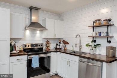 196 Land Or Dr, Ruther Glen, VA 22546 - photo 3