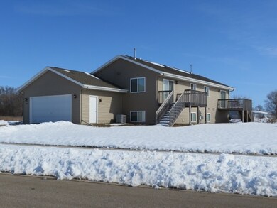 2403 S Terrace St, Janesville, WI 53546 - photo 4
