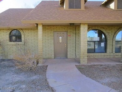 023-603519 - entry way