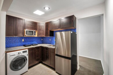 Guest Studio Casita Kitchenette