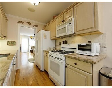 6 Robertson Ln unit 3, Cos Cob, CT 06807 - photo 3