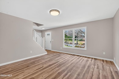 203 Woodscape Dr, Albany, NY 12203 - photo 7