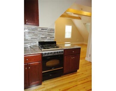 218 Court St unit 2nd Floor, Plymouth, MA 02360 - photo 4