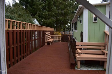 655 SE Oar Ave, Lincoln City, OR 97367 - photo 5