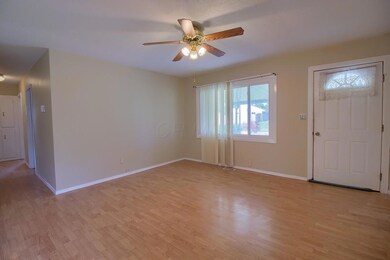 Living Room 6