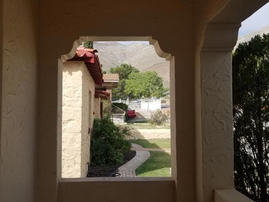 2716 Altura Ave, El Paso, TX 79930 - photo 3