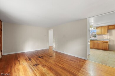 26 Culver St, Somerset, NJ 08873 - photo 3