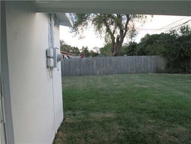 1594 Woodland Ave, West Palm Beach, FL 33415 - photo 6