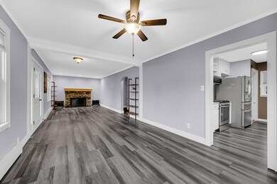 310 Hoffman St, Crown Point, IN 46307 - photo 6