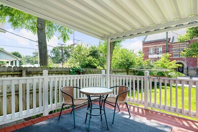 2517 Deming deck Aly Hartung