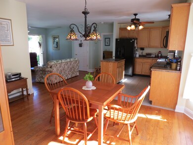 43 Lorraine Dr, North Adams, MA 01247 - photo 5