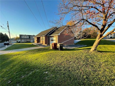 725 Saint Paul St, Whitehall, PA 18052 - photo 3