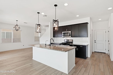 675 N Nestled Hummingbird Ln E, Sahuarita, AZ 85629 - photo 6