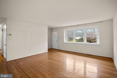 3923 Zurich Rd, Randallstown, MD 21133 - photo 2